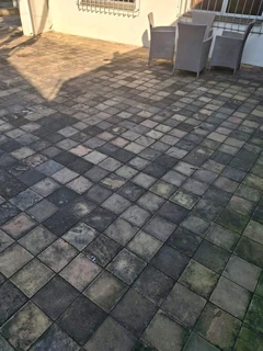 PAVING ASTRO TURF