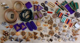 Insignia Memorabilia Military Air Force Navy Medals Airfotce Sadf Sandf Saaf Chaplain Army Militaria