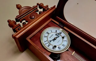 Wall mantle mechanical clock mantelklok mantel time-piece decor mantelhorlosie