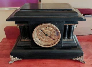 Antique vintage mechanical mantle mantel clock Welsch Black Forest