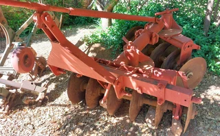 Plough 12 disc harrow cultivator farming implement ploeg Bekbilt Marfak No. 3