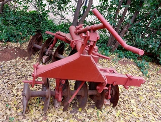Plough 12 disc harrow cultivator farming implement ploeg Bekbilt Marfak No. 3