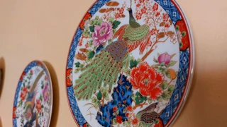 Decorative wall plates art vintage antique ceramics