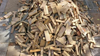 Beechwood or rosewood tiles houtteels teels houtblokkies rooshout eshout