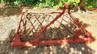 Ripper tiller tillage plough farm farming implement