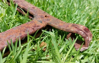 Rustic rustica rusted metal gate decor
