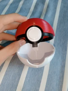 3D printed, functional Pokémon ball