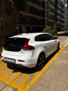 2014 Volvo V40 Hatchback