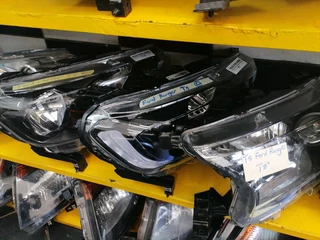 Ford Ranger T8 Headlights For Sale 071 819 1733&#39;WhatsApp Kato Auto Spares