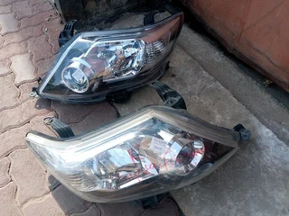 Non Xenon Headlights For Toyota Hilux D4D For Sale 0718191733 WhatsApp Kato Auto Spare