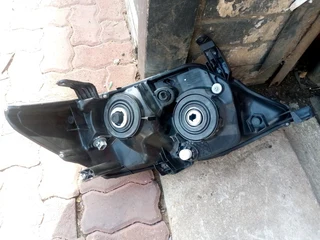 Non Xenon Headlights For Toyota Hilux D4D For Sale 0718191733 WhatsApp Kato Auto Spare