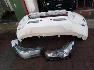 Normal Headlights Toyota Hilux Gd6 Bumper Shell For Sale 0718191733 WhatsApp Kato Auto Spare
