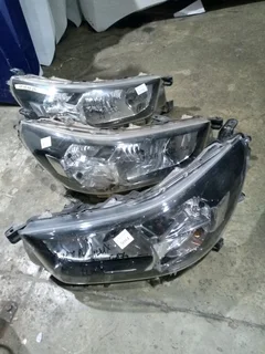 Normal Toyota Hilux Head Lamp For Sale 0718191733 WhatsAp Kato Auto Spare