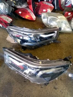 0718191733 WhatsAp Toyota Hilux Gd6 Head Light For Sale
