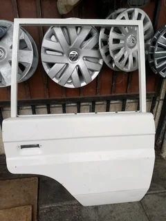 0718191733 WhatsAp Toyota Land Cruiser 79 Series Doors For Sale