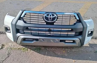 Toyota Hilux Legend 55 RS New Shape Bumper 0718191733 WhatsApp Kato Auto Spare