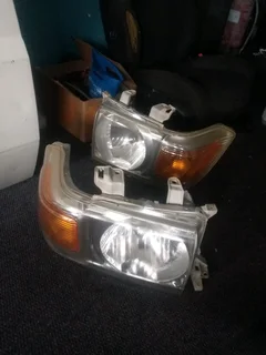 0718191733 WhatsAp Head Light For Toyota Land Cruiser Bakkie Pick up 79 Series For Sale