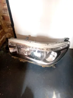 Used Original Good LED Head Lamp Toyota Hilux Legend 50 For Sale 0718191733 WhatsApp Kato Auto Spare