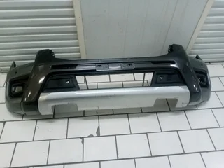 0718191733 WhatsAp Super Clean Ford Ranger Raptor T9 Bumper For Sale&#39; Kato Auto Part&#39;s
