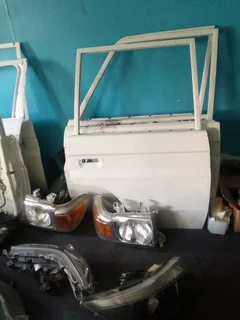 0718191733 WhatsAp Toyota Land Cruiser Bakkie-Pick Up Head Light For Sale