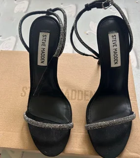 Brand New STEVE MADDEN HEELS