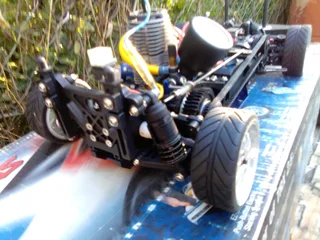 4 tec nitro Traxxas