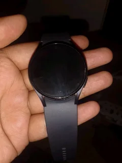 Black Samsung Galaxy Watch 5 40mm