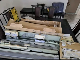 Empasal knitting machine