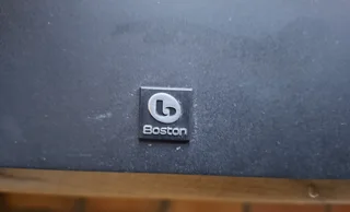 Boston Woofer and 5 speakers -Surround sound system