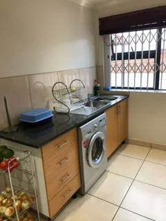 Pet Friendly Freestanding 3 Bed 2 Bath House In A No Load Shedding Zone In Edenvale