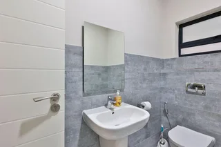 URGENT: Stunning Brand New Modern Garden 2 Bed 2 Bath Apartment Available Immediately In Kelvin