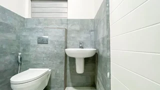 URGENT: Stunning Brand New Modern Garden 2 Bed 2 Bath Apartment Available Immediately In Kelvin