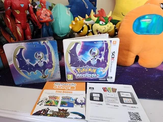 Pokémon Moon Steel Case Edition (3DS) (Pre-owned)