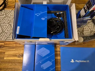 PS4 VR Version 2 (Upgraded) headset combo including cables with V2 camera and 2x move controllers