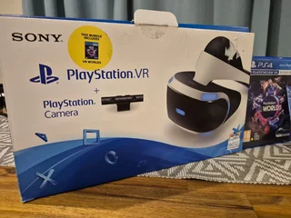 PS4 VR Version 2 (Upgraded) headset combo including cables with V2 camera and 2x move controllers