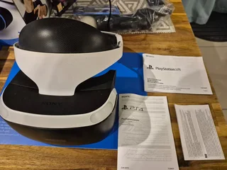 PS4 VR Version 2 (Upgraded) headset combo including cables with V2 camera and 2x move controllers