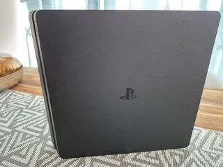 PS4 1TB Slimline, 2 Controllers, Dragon Ball Fighter (3 Month Warranty)