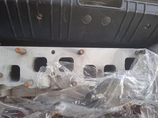 Toyota 2.2 4y cylinder head