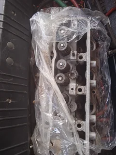 Toyota 2.2 4y cylinder head