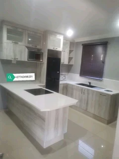 Fitted kitchen units