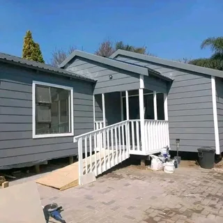 WENDY AND NUTEC HOUSES