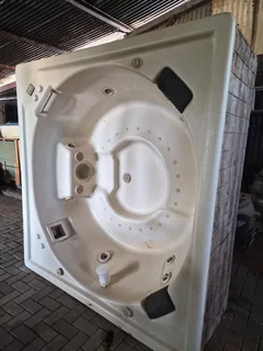 Jacuzzi - Ad posted by Annatjie De Souza