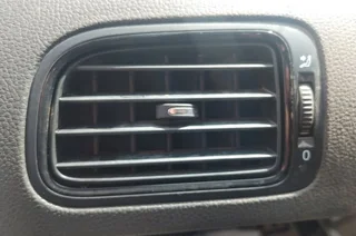 VW Polo Vivo left airvent