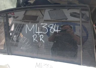 Bmw G20 Right Rear Window