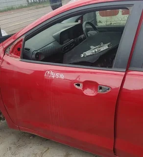 Hyundai Grand i10 left front door