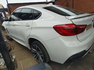 Bmw X6 M50d Stripping