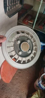 Trailer wheel cap