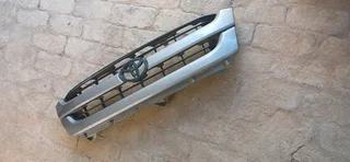 Hi Lux older model, grille