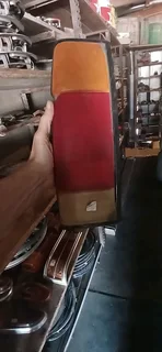 Nissan bakkie, tail light