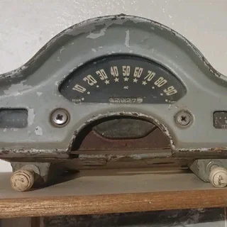 Consul / Zephyr, very old, speedo cluster